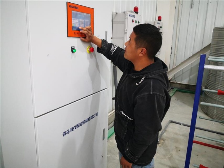 西藏亞?wèn)|:一尾鮭魚(yú)激活扶貧產(chǎn)業(yè)